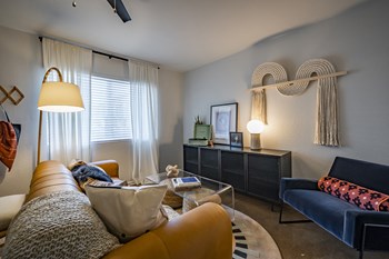 Living Room at Polanco Apartments - Photo Gallery 2
