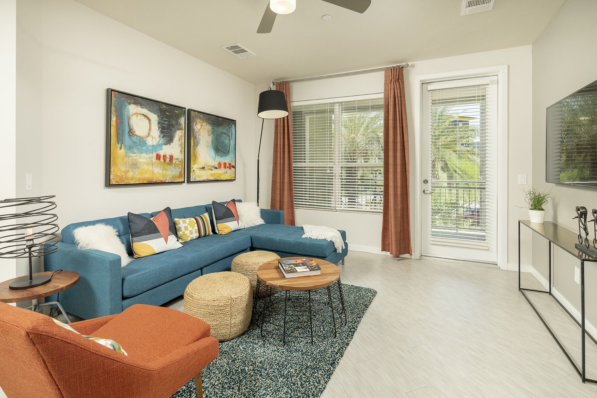 Tempo At McClintock Station