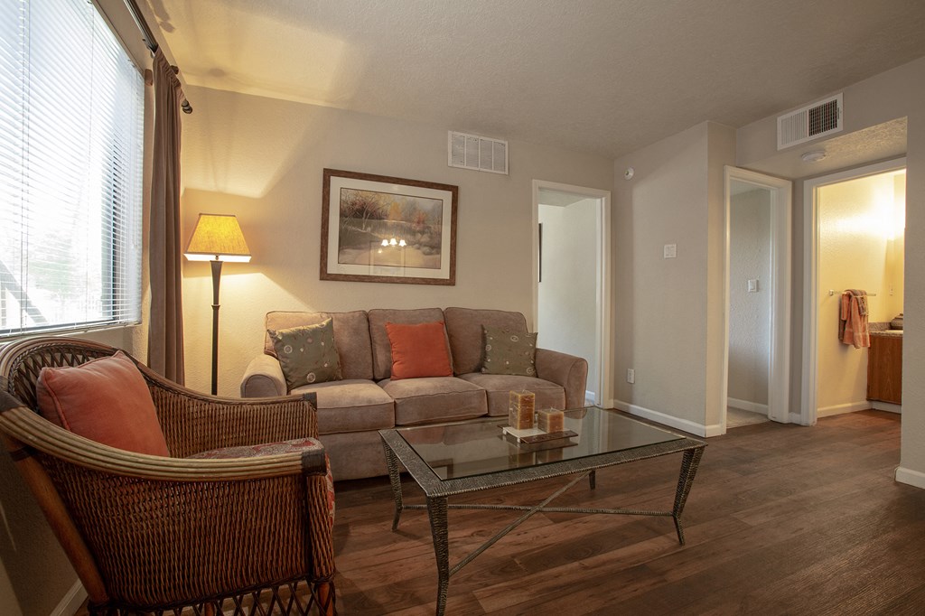 Tierra Pointe