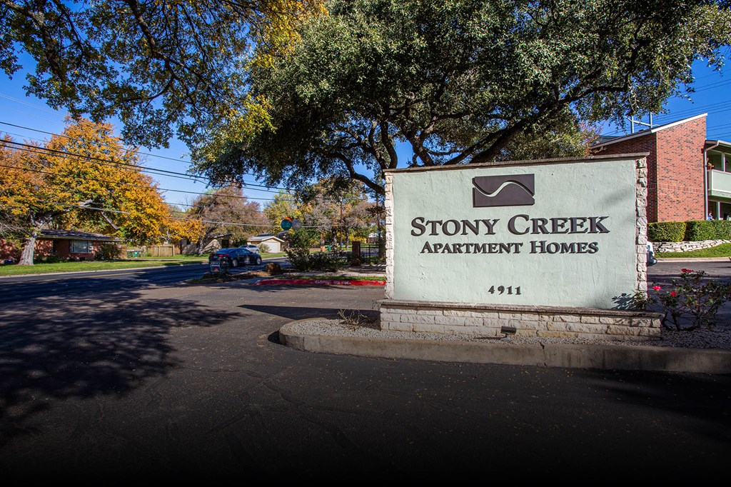 Monument Sign at Stony Creek Apartments
