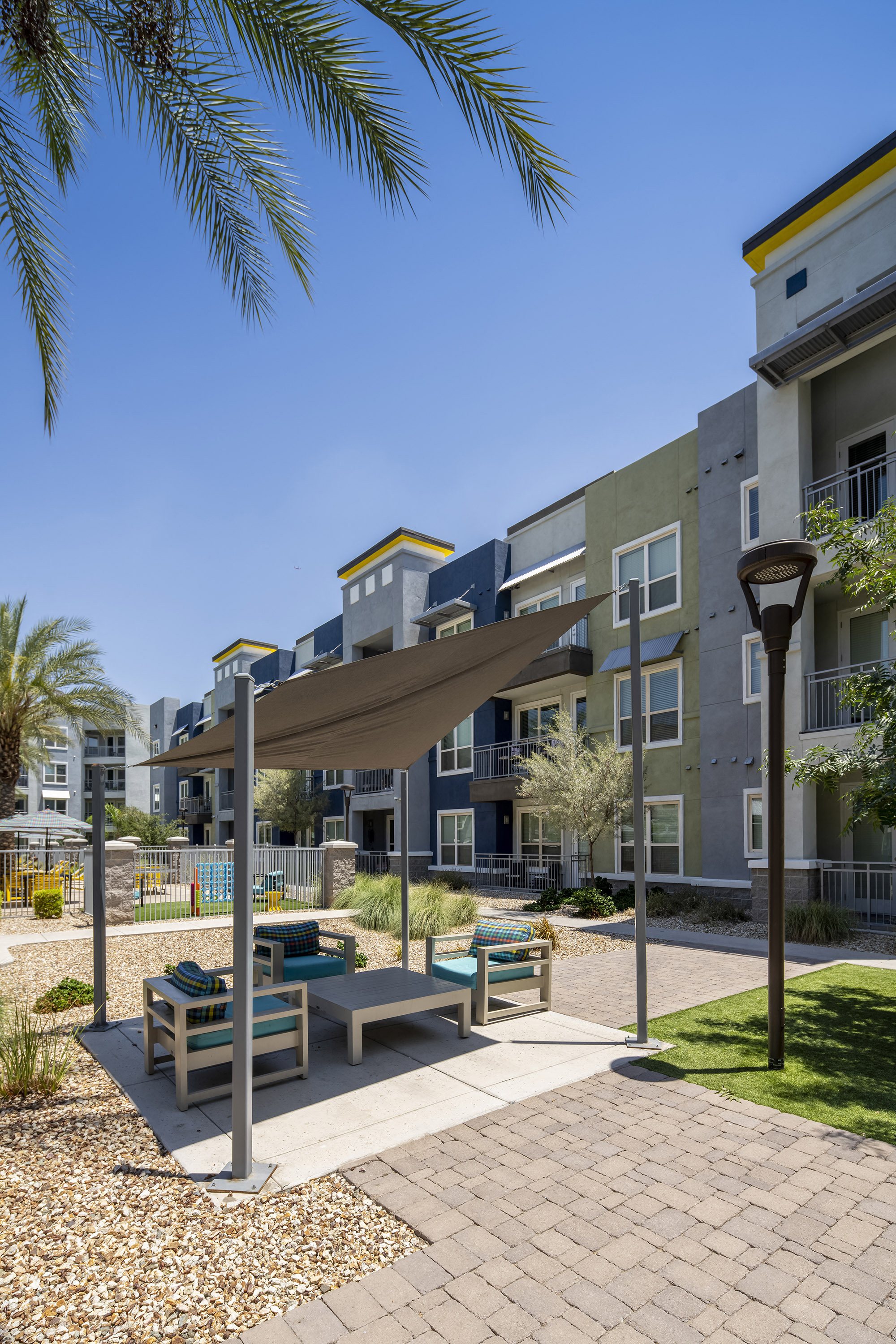 Tempo At McClintock Station