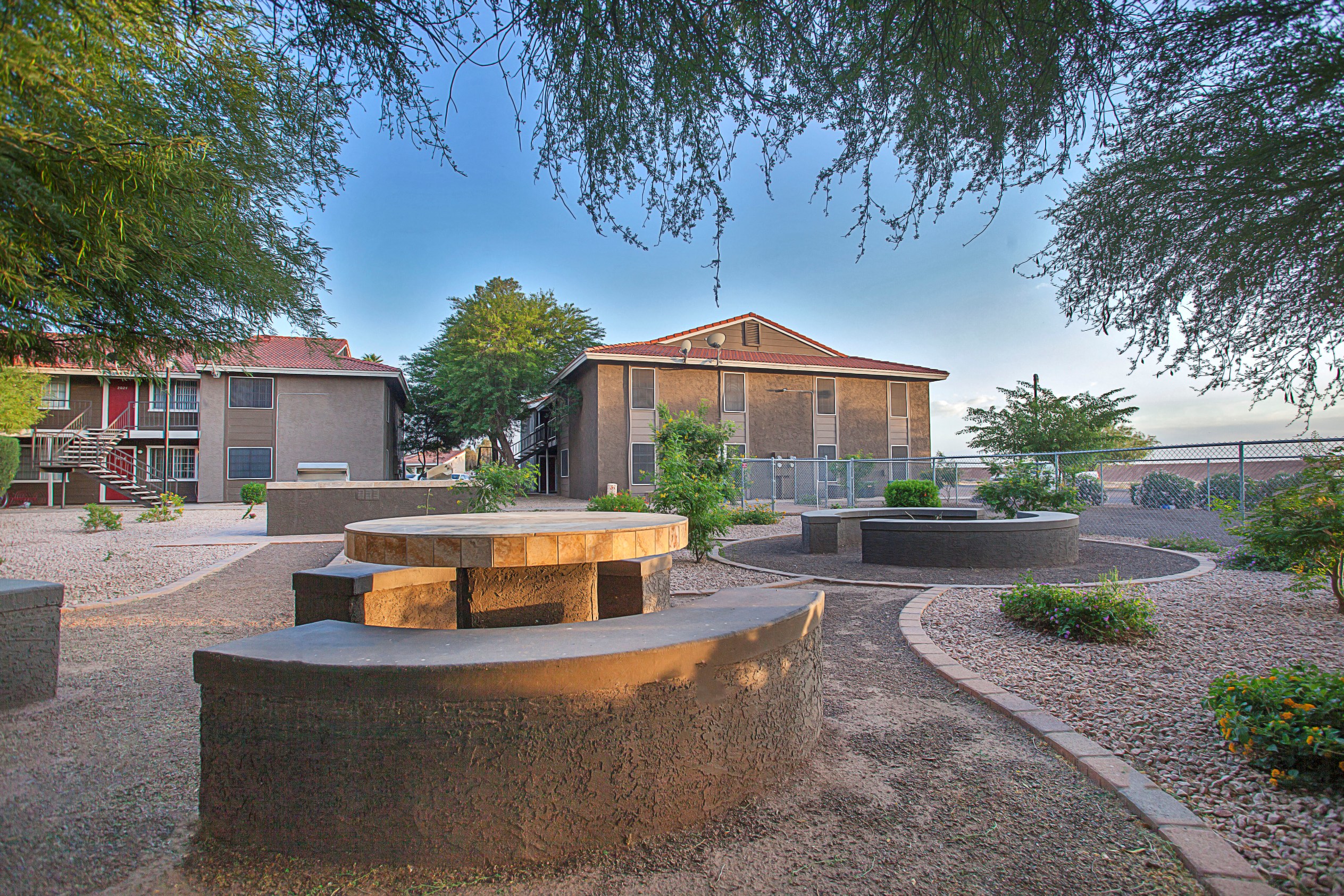 Outdoor picnic tables at Williams at Gateway in Gilbert AZ