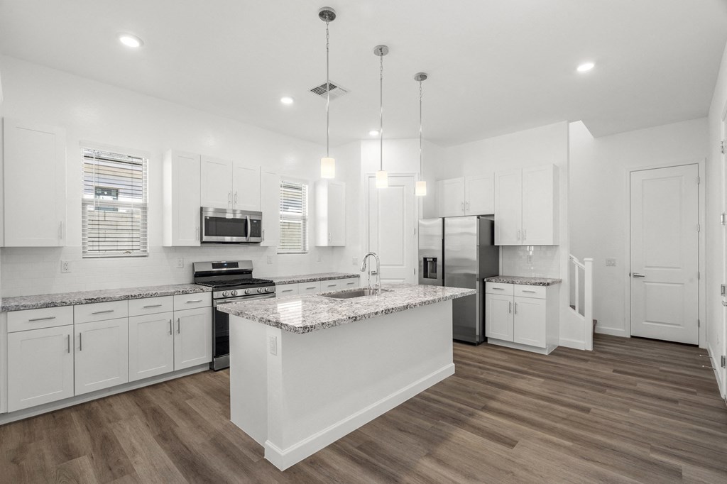 Palermo Kitchen at Bella Encanta Apartment Homes