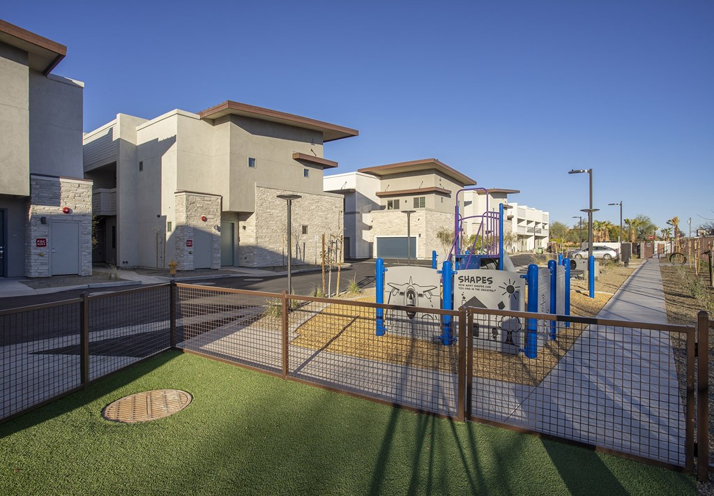 Pet Park at The Carson Townhomes in Downtown GIlbert Arizona