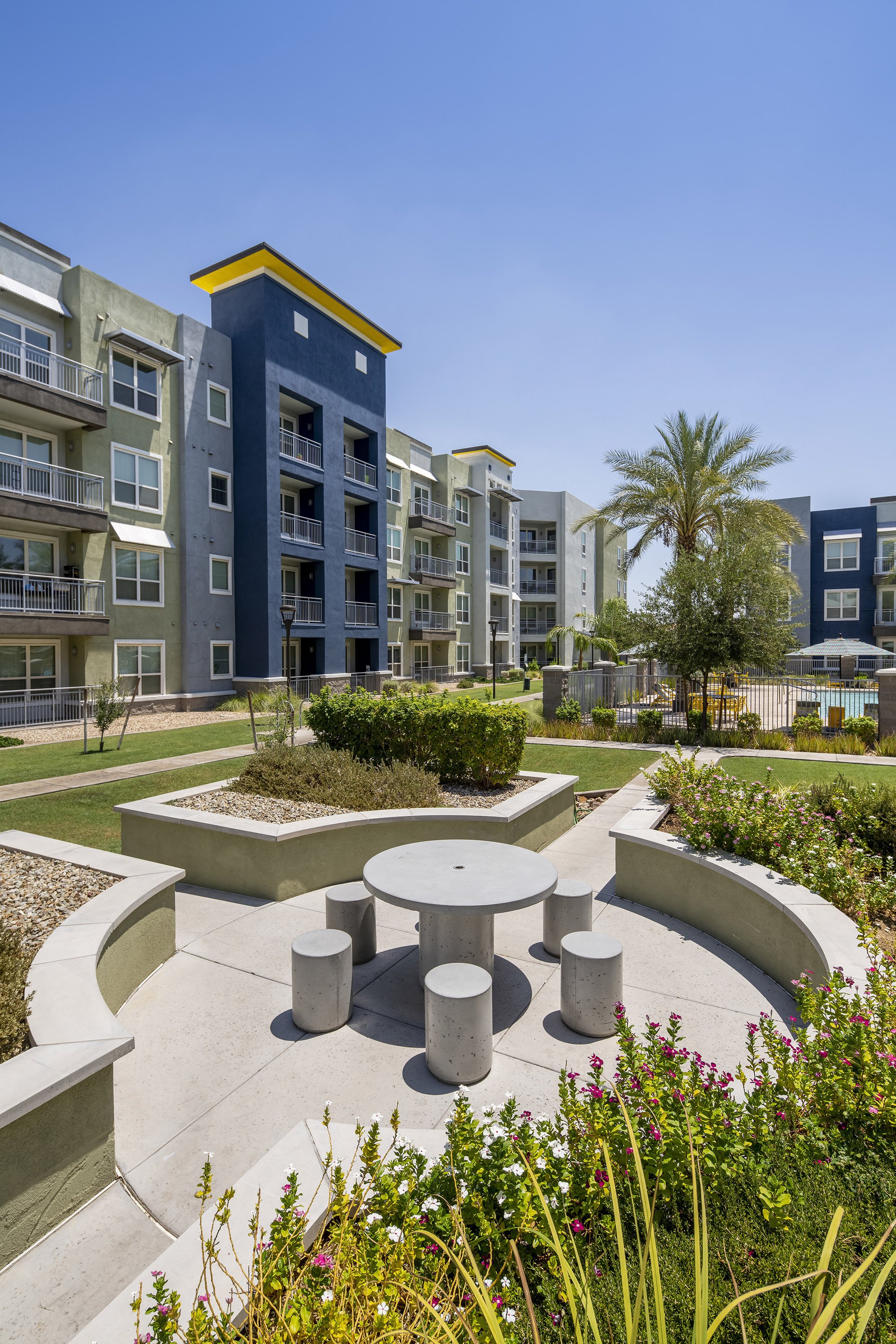 Tempo At McClintock Station