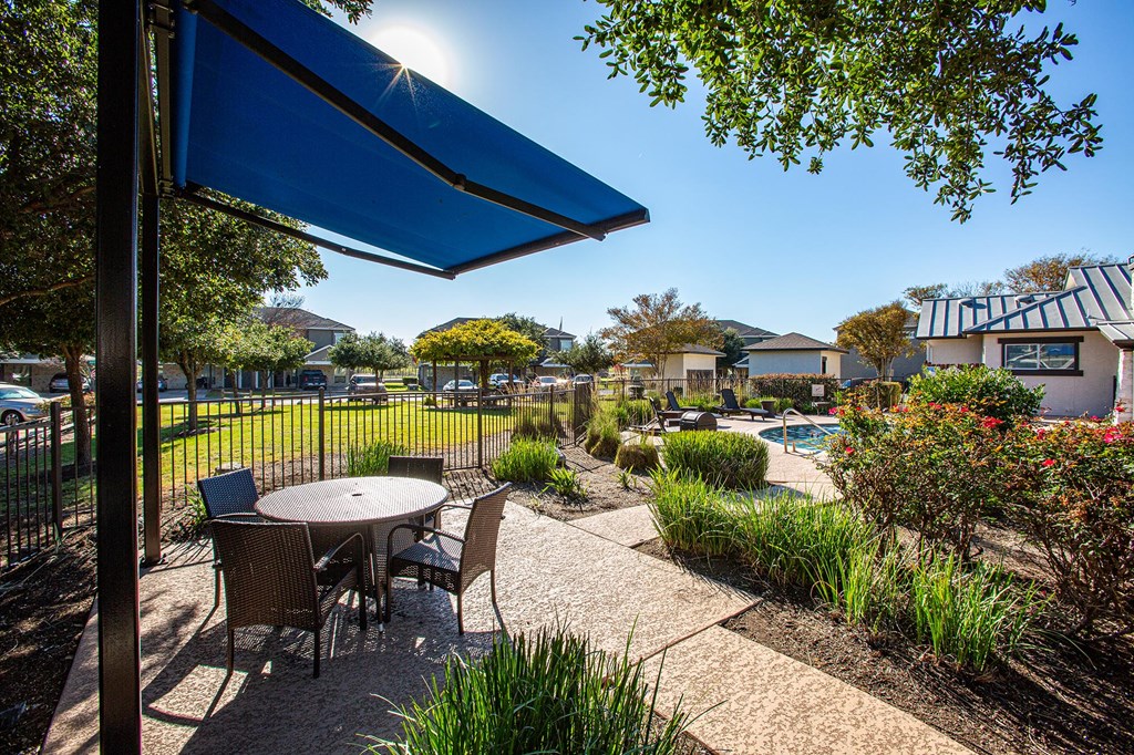 Picnic Table near pool at Links at Forest Creek in Round Rock Texas near Austin
