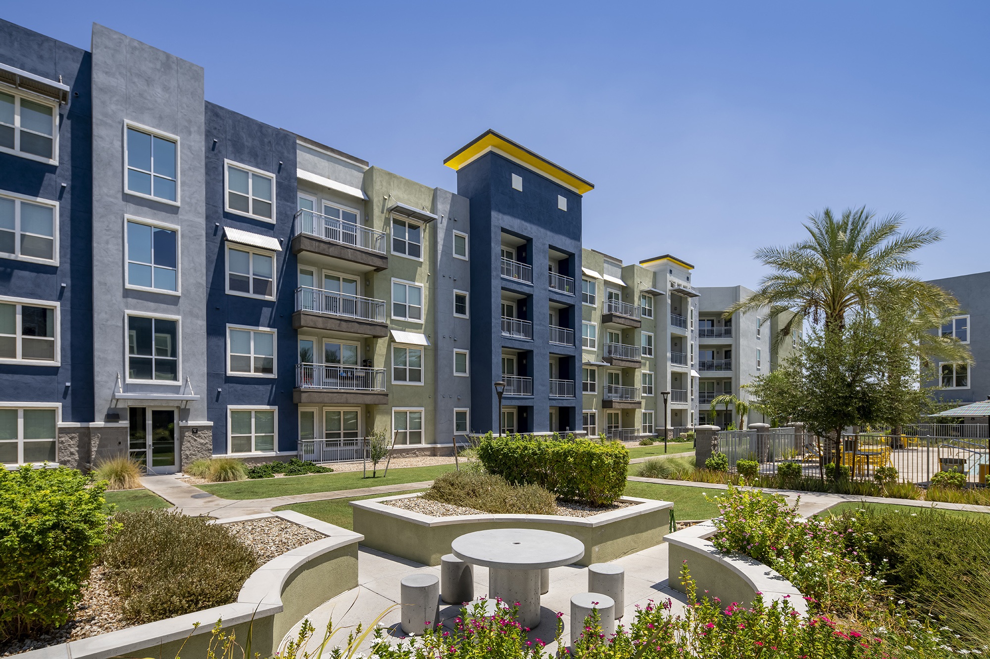 Tempo At McClintock Station