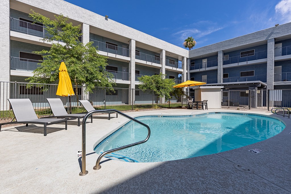 Pool 2 at Arcadia Lofts in Phoenix AZ Nov 2020