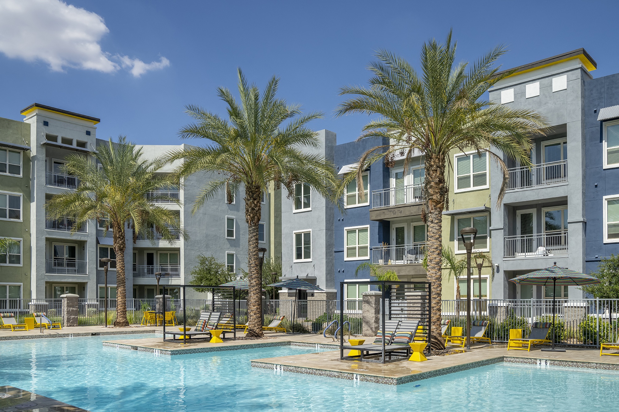 Tempo At McClintock Station