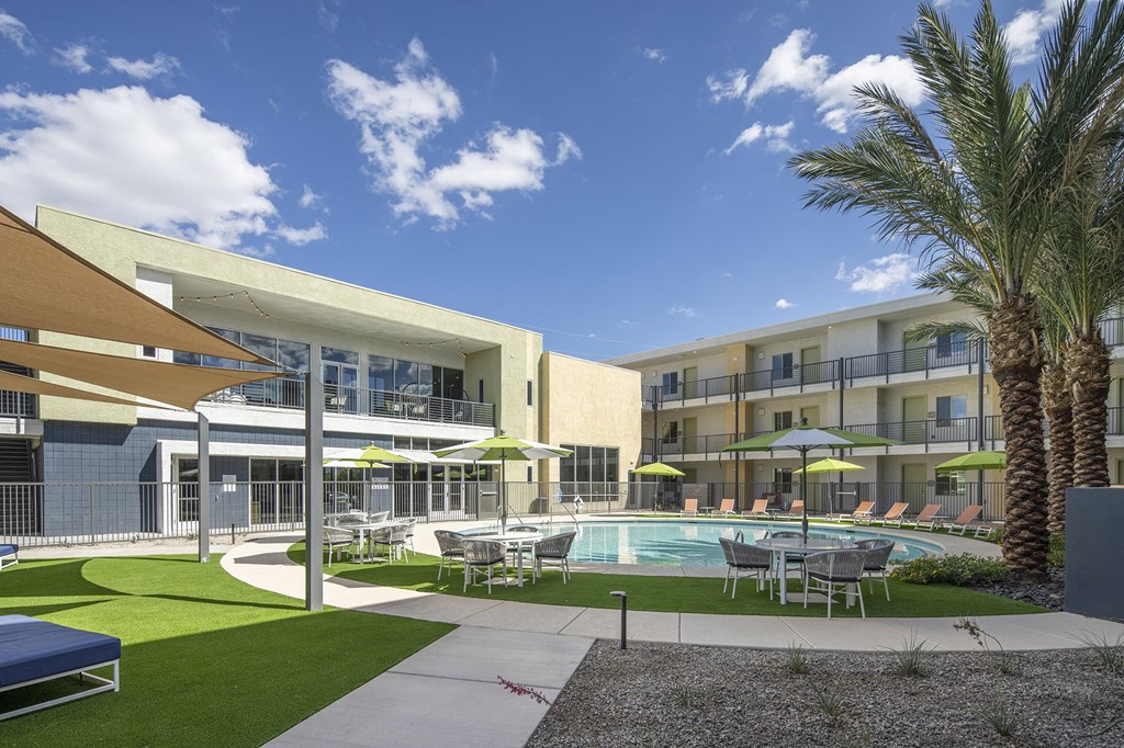 Pool Lounge Area at Cabana Bridges Apartments in Tucson Arizona