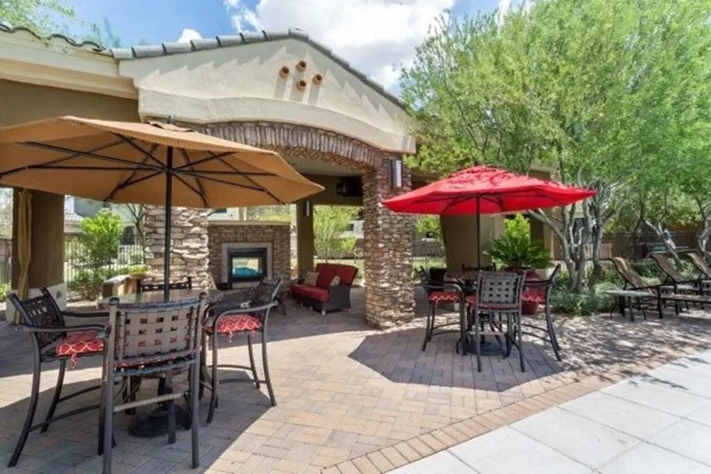 Pool Seating Area at Canyon Crossroads Apartment Homes in Phoenix AZ