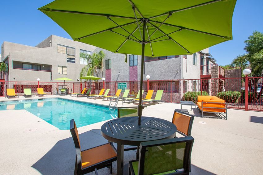 Pool Seating at Nine90 Apartments in Tucson Arizona