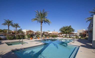 Pool and Spa at Casitas at San Marcos in Chandler AZ Nov 2020