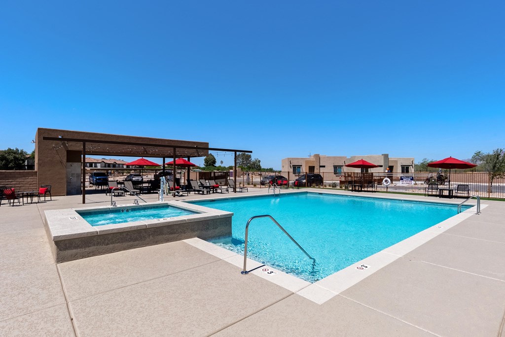 Pool at Casitas Catalina Apartments in Tucson