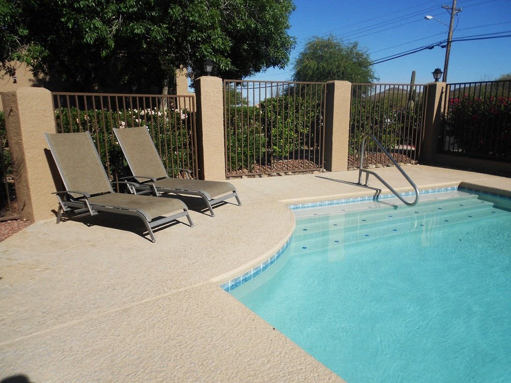 Pool at La Lomita Apartments in Tucson Arizona 2021
