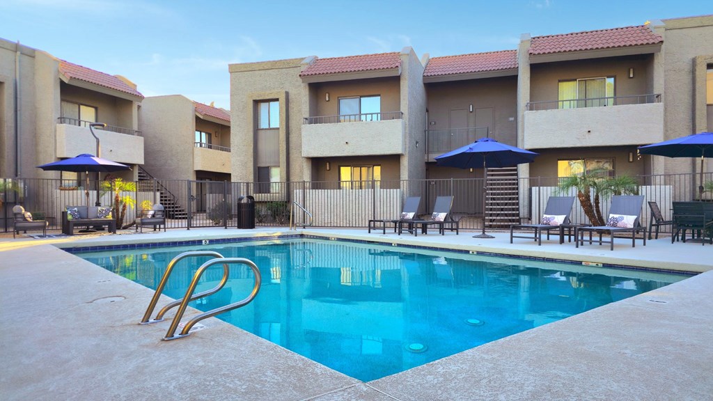 Pool at Olive East Apartment in Gilbert Arizona