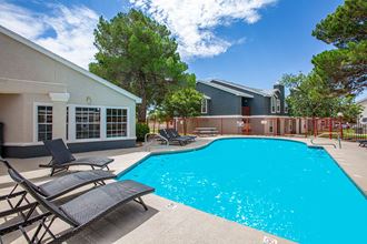 Pool at Park Place Apartments in Las Cruces New Mexico