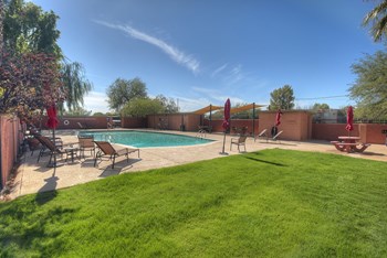 Pool pool patio and landscaping at San Simeon Apartments in Tucson AZ November 2020 - Photo Gallery 4