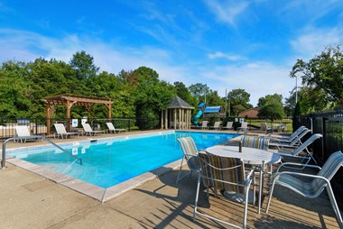 Pool seating at Laurel Valley Apartments in Mount Juliet Tennessee March 2021