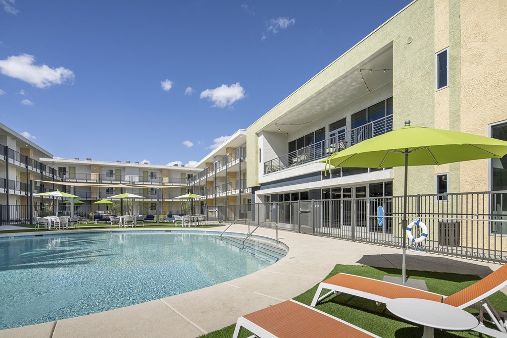 Poolside Seating at Cabana Bridges Apartments in Tucson Arizona