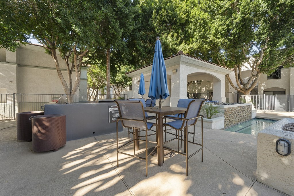 Poolside Seating at Haven at Towne Center in Glendale Arizona