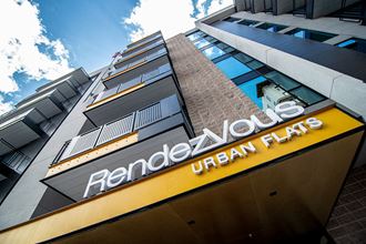 Exterior of Rendezvous Urban Flats in Tucson AZ - Photo Gallery 1