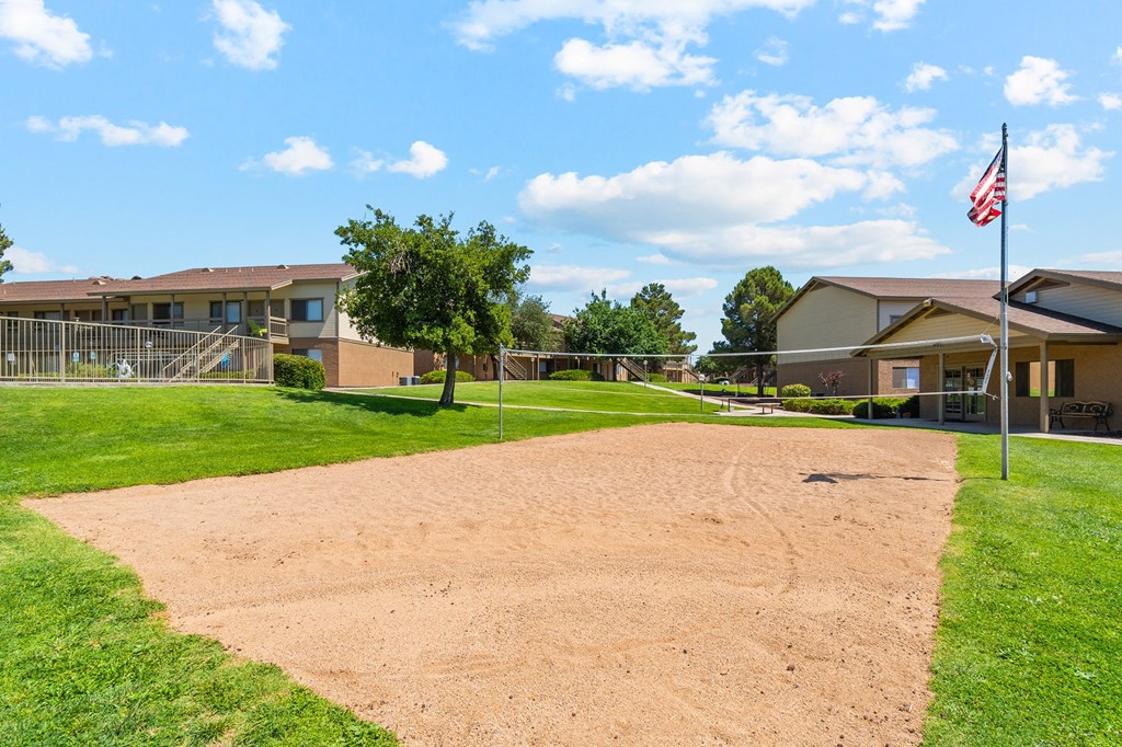 Sand Volleyball Court at Kingman Station Apartment