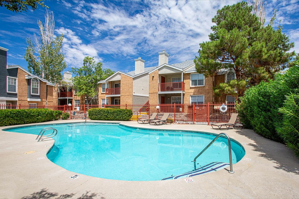 Second Pool at Park Place Apartments in Las Cruces New Mexico