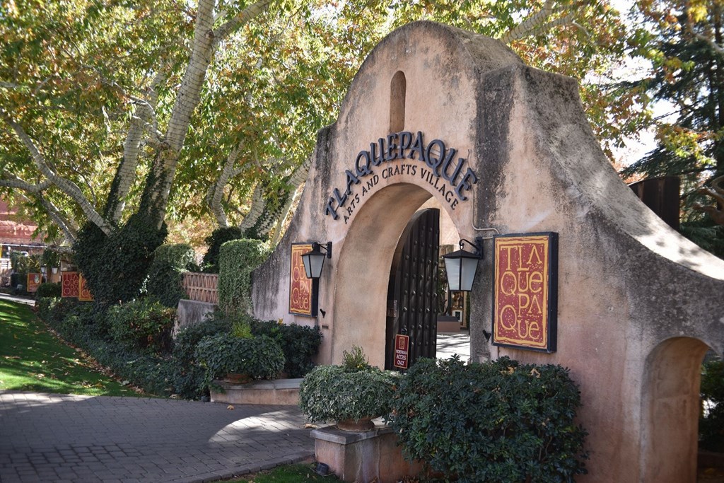 Sedona at Pinon Lofts Apartments in Sedona AZ