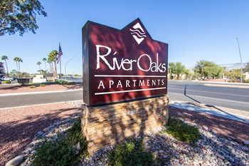 Signage at River Oaks Apartments in Tucson, AZ - Photo Gallery 37
