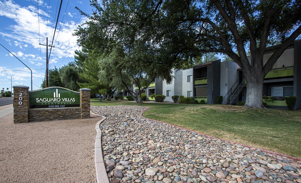 Signage at Saguaro Villas Apartments in Tucson AZ September 2020