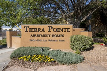 Signage at Tierra Pointe Apartments in Albuquerque NM October 2020 - Photo Gallery 56