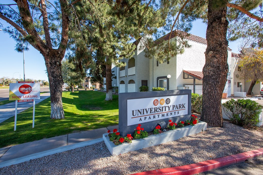 Signage at University Park Apartments