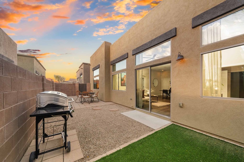 Spacious Backyard at Avilla Marana Apartment Homes in Tucson Arizona