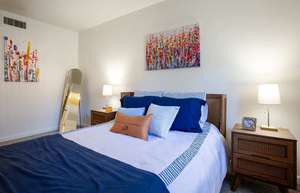 Spacious Main Bedroom at The View at Catalina Apartments in Tucson Arizona