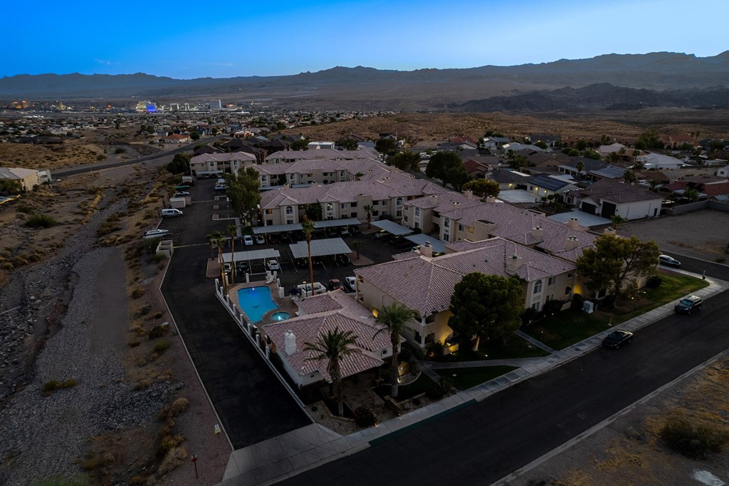 Stone Ridge Apartments near Laughlin Arizona