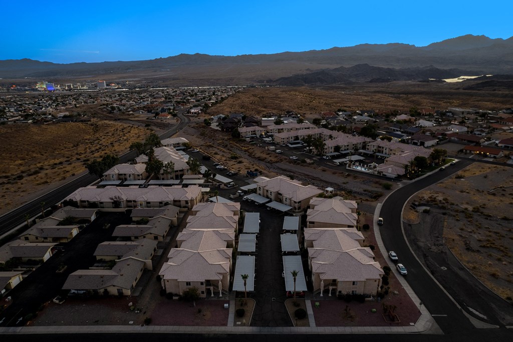 Stone Ridge Apartments near entertainment