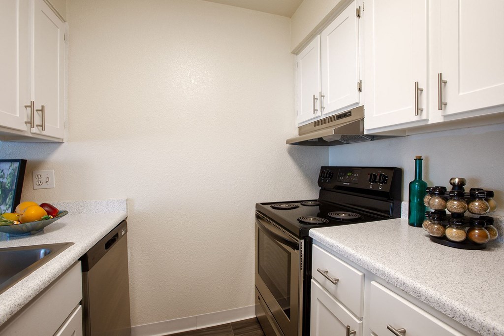 Stove at Whispering Sands Apartments in Albuquerque