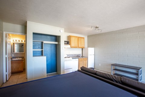 Studio at University Manor Apartments in Tucson Arizona