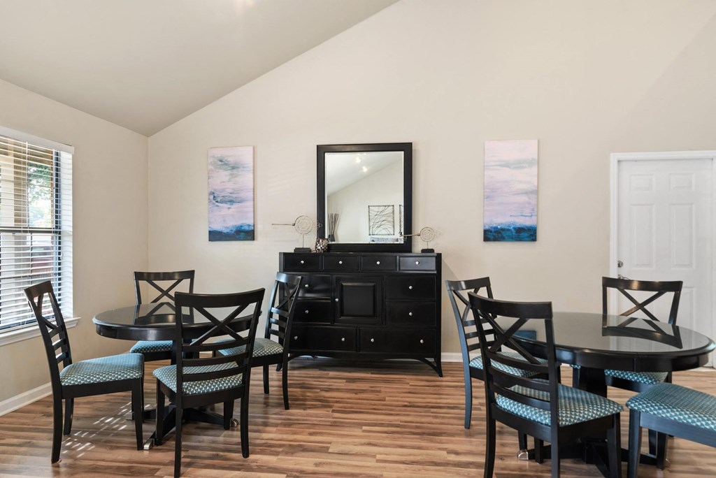 Study Lounge Area at Laurel Valley Apartments in Mount Juliet Tennessee March 2021 2