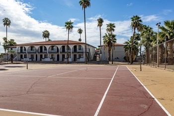 Tennis Court at Polanco Apartments - Photo Gallery 30