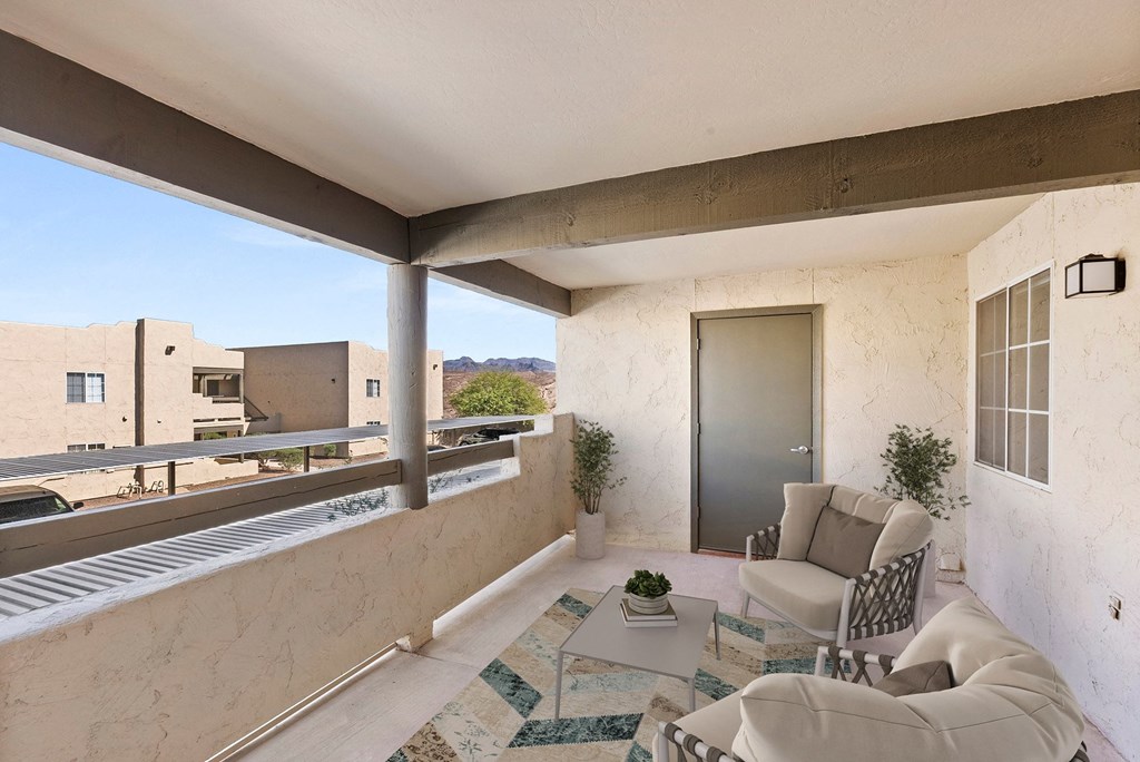 patio at Silver Cliffs Apartments in Bullhead City Arizona