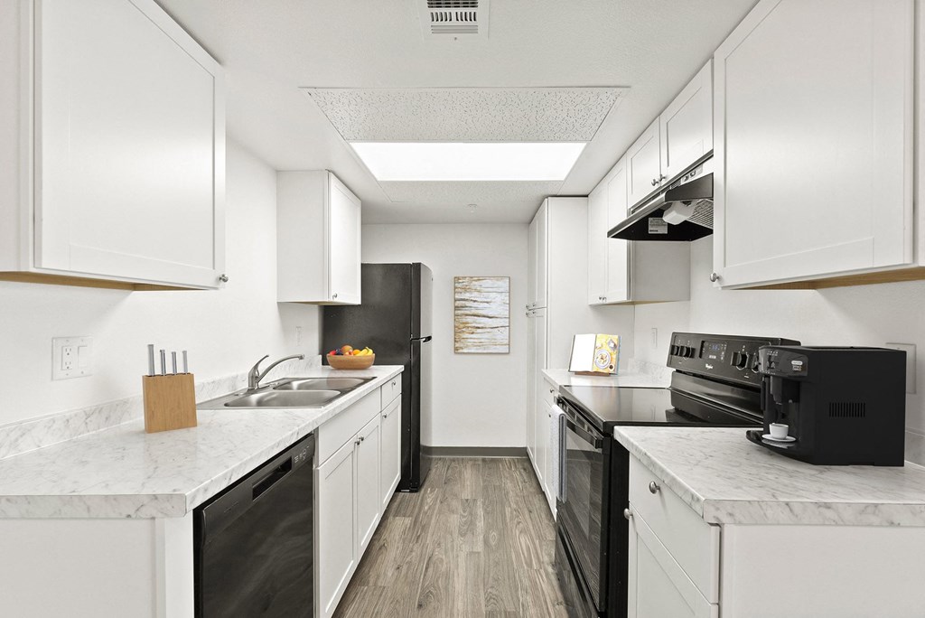 kitchen at Silver Cliffs Apartments in Bullhead City Arizona