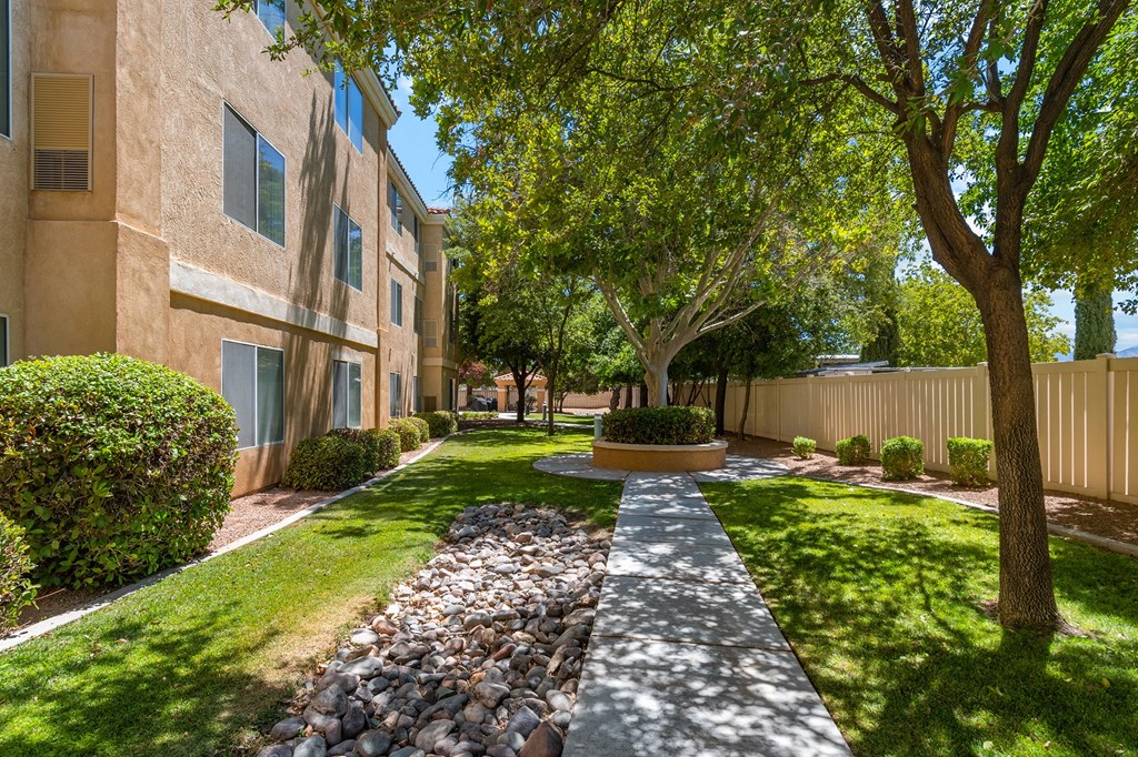 Walking Path at Somerset Village in Kingman Arizona