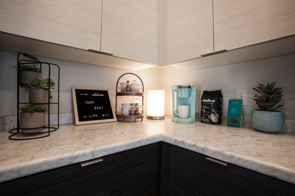 kitchen at San Vicente Townhomes in Phoenix AZ
