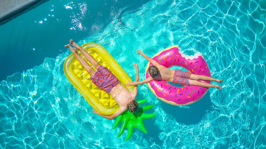 pool at vista montana apartments in las cruces new mexico