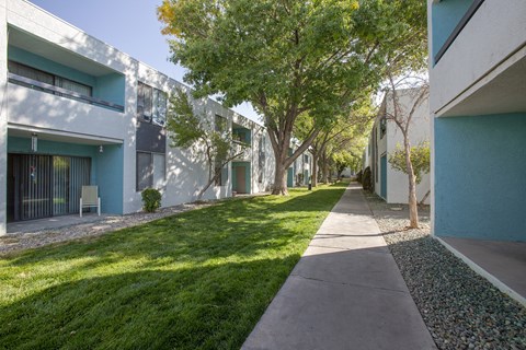 walkway and building exterior at Villas Del Cielo Aprartments in Albuquerque New Mexico October 2020