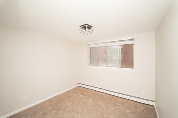 bedroom 2 - Photo Gallery 4