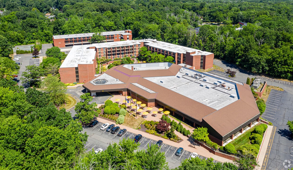 Up House Apartments, 15 Farm Springs Road, Farmington, CT RentCafe