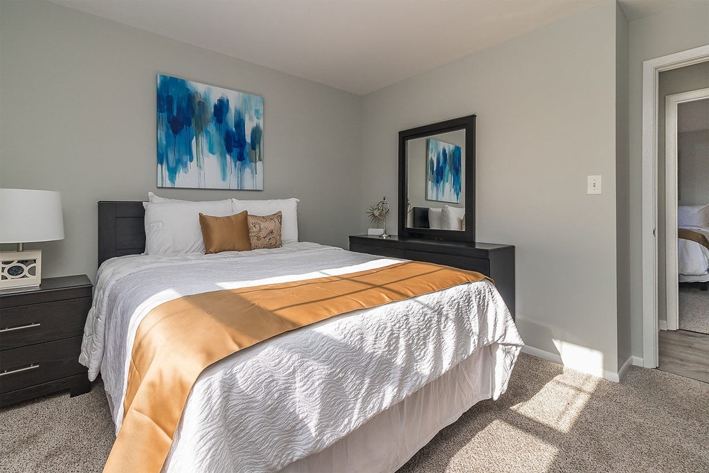 Haven Crystal Lake Apartments, 951 Golf Course Road, Crystal Lake, IL